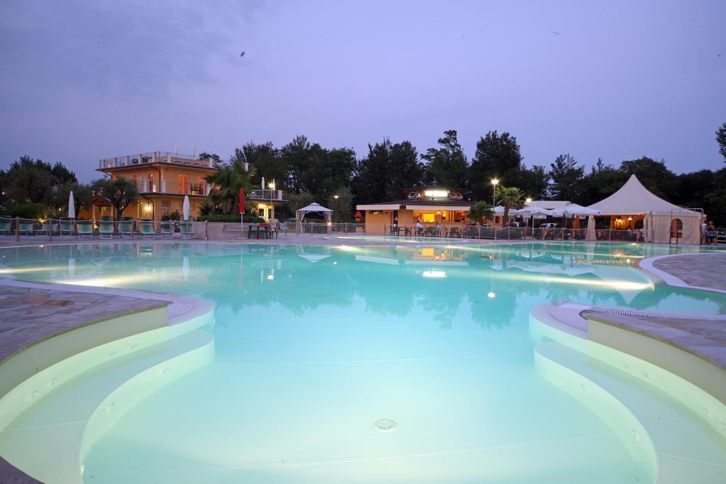 Camping Baia Verde Manerba del Garda Zewnętrze zdjęcie